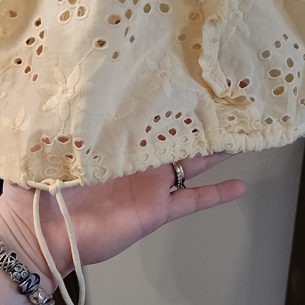 Womens Joie eyelet top - Picture 4 of 6